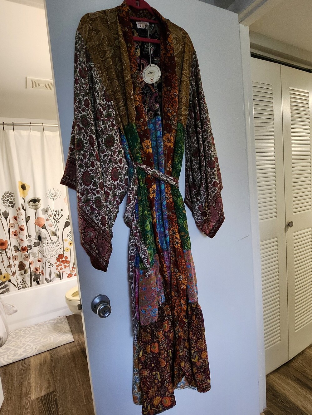 Gardenbelle Silk Robe